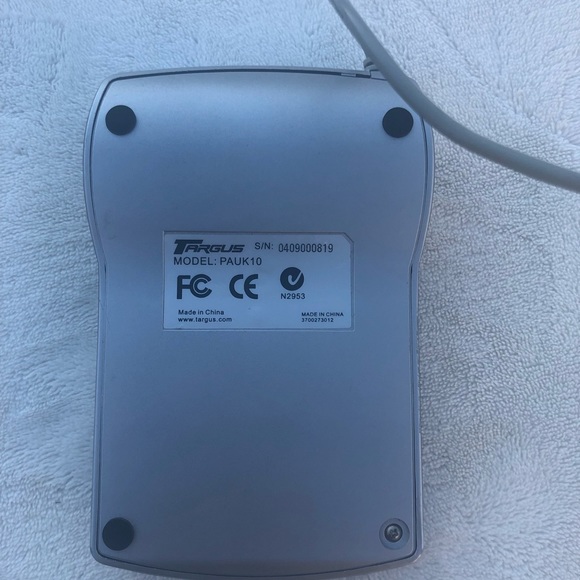 TARGUS Ten Key Number Pad Key Pad - Picture 3 of 4